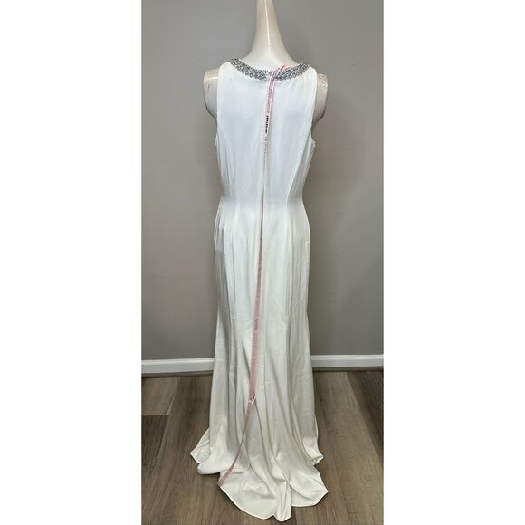 Mac Duggal White Embellished Neck Trumpet Gown US 6 $398 - Picture 8 of 10